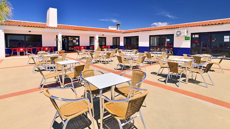 Parque De Campismo Da Ilha Do Pessegueiro 호텔 포르토코보 외부 사진